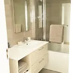 Appartement Barbadinhos Lissabon